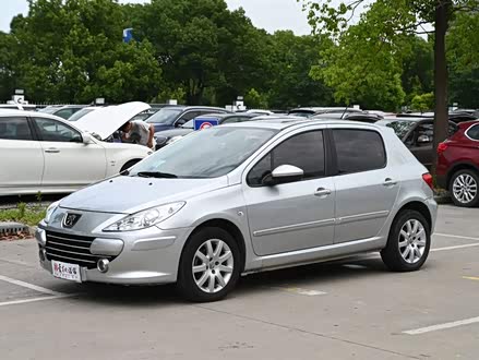 标致307 2013款 两厢 1.6L 自动舒适版