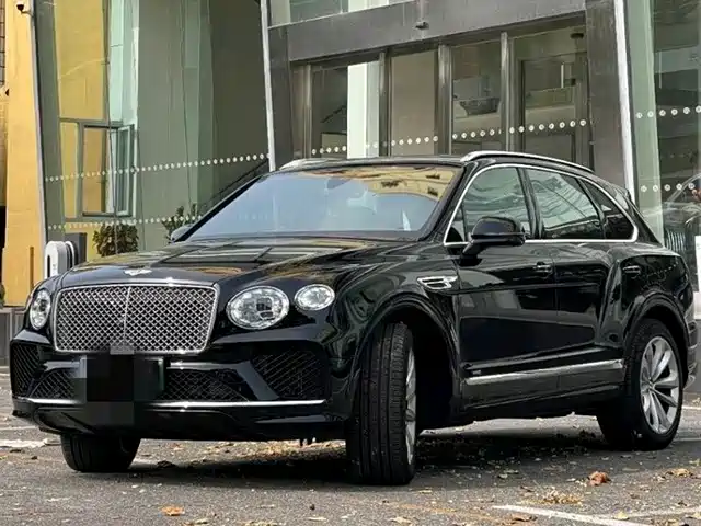 BENTLEY TIMYUE PLUG IN HYBRID 2021