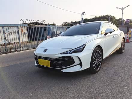 MG7 2023款 1.5T DCT至美豪华版