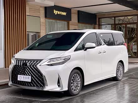 雷克萨斯LM 2020款 300h 四座御世版
