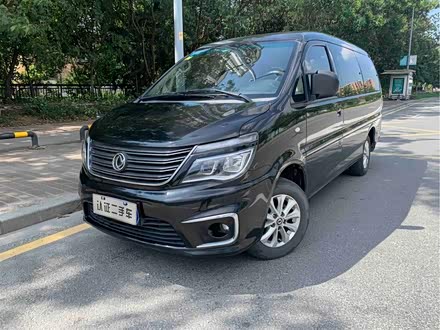 菱智 2019款 M5 1.3T 7座豪华型