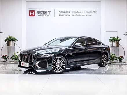 捷豹XFL 2022款 XFL 2.0T P250 两驱尊享豪华版