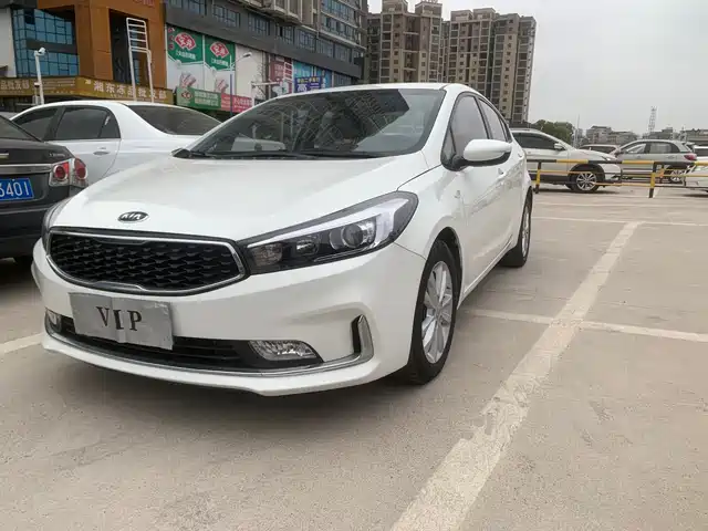 KIA  K3 2018