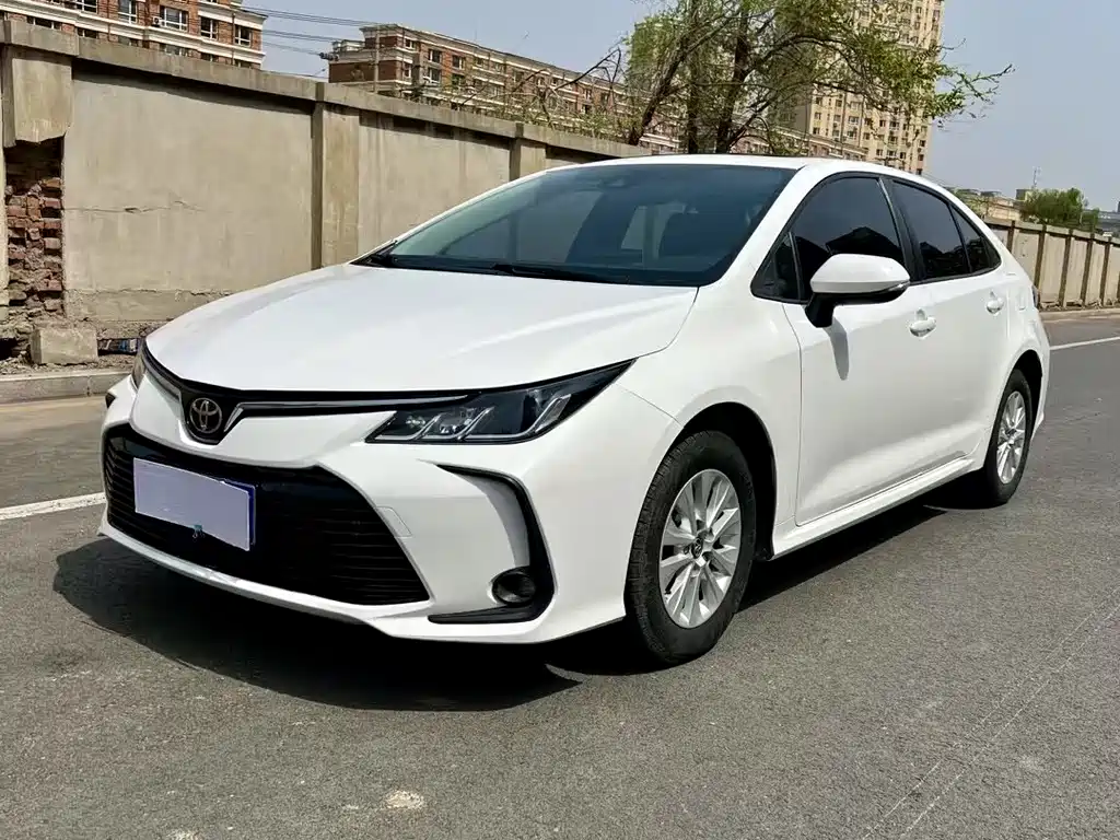 Каролла 2021 года 1.2T S-CVT Элитная версия 60000 km 2020