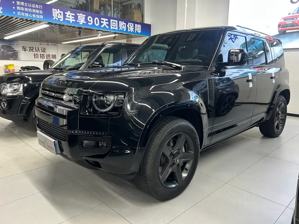 LAND ROVER  DEFENDER