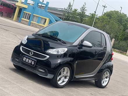 smart fortwo 2014款 1.0T 硬顶城市光波激情版