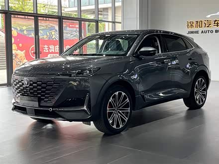 长安UNI-K 智电iDD 2022款 蓝鲸iDD 130km 1.5T 尊贵型
