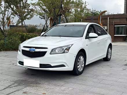 科鲁兹 2015款 1.5L 经典 SL MT