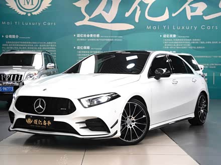 奔驰A级AMG 2022款 AMG A 35 L 4MATIC