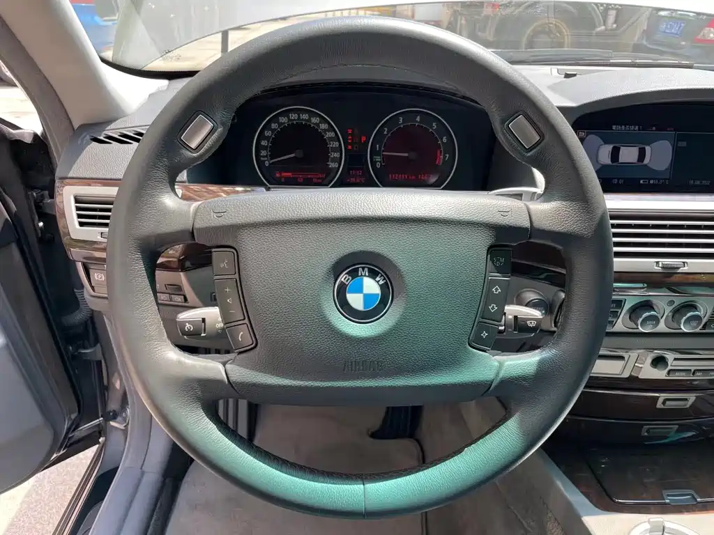 BMW 7 Series 7 2005 730Li