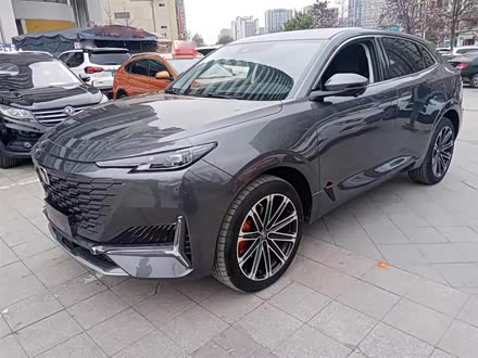 长安UNI-K 智电iDD 2022款 蓝鲸iDD 130km 1.5T 尊贵型