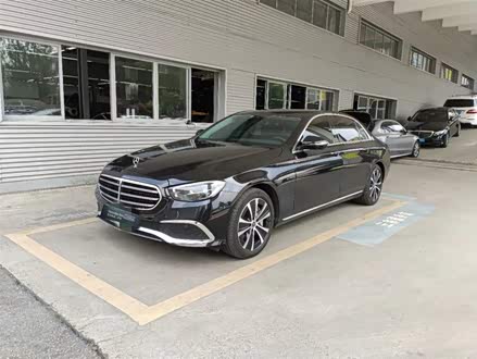 奔驰E级新能源 2021款 E 350 e L 插电式混合动力轿车