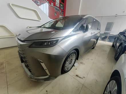 雷克萨斯LM 2023款 350h 七座隽雅版