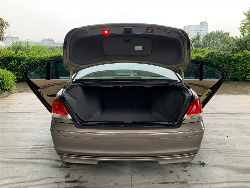 BMW 7 Series 7 2008 730Li Lead