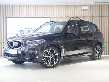 宝马X5 2022款 xDrive 40Li M运动套装