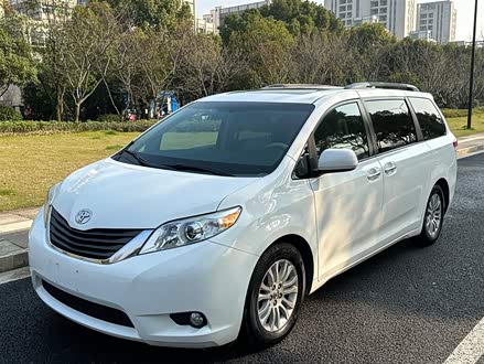 SIENNA 2011款 3.5L 两驱自动型