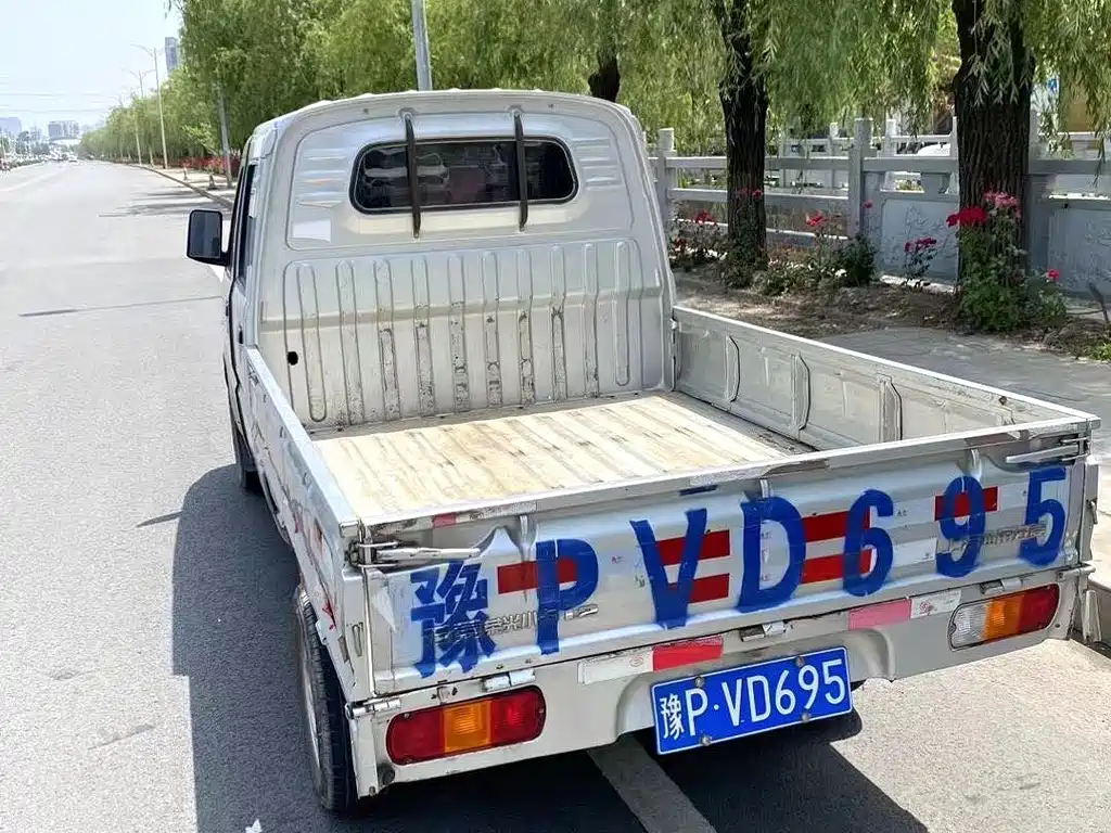 WULING AUTOMOBILE WULING RONGGUANG SMALL CARD