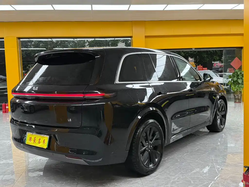 Li Auto IDEAL L8