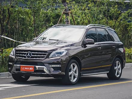 奔驰M级 2014款 ML 400 4MATIC动感型