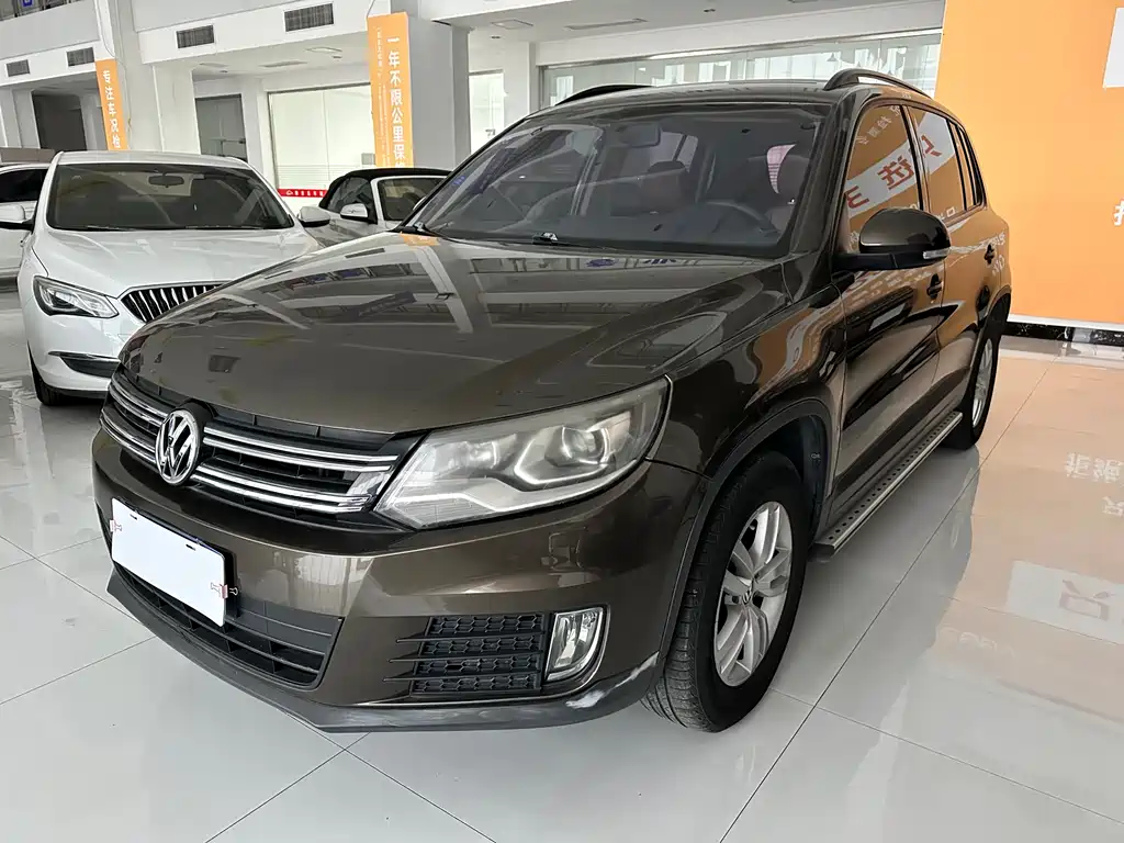 Volkswagen Tiguan 2015 1.8TSI AT