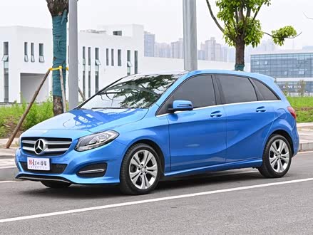 奔驰B级 2015款 B 200 动感型