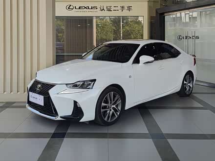雷克萨斯IS 2017款 300 F SPORT版