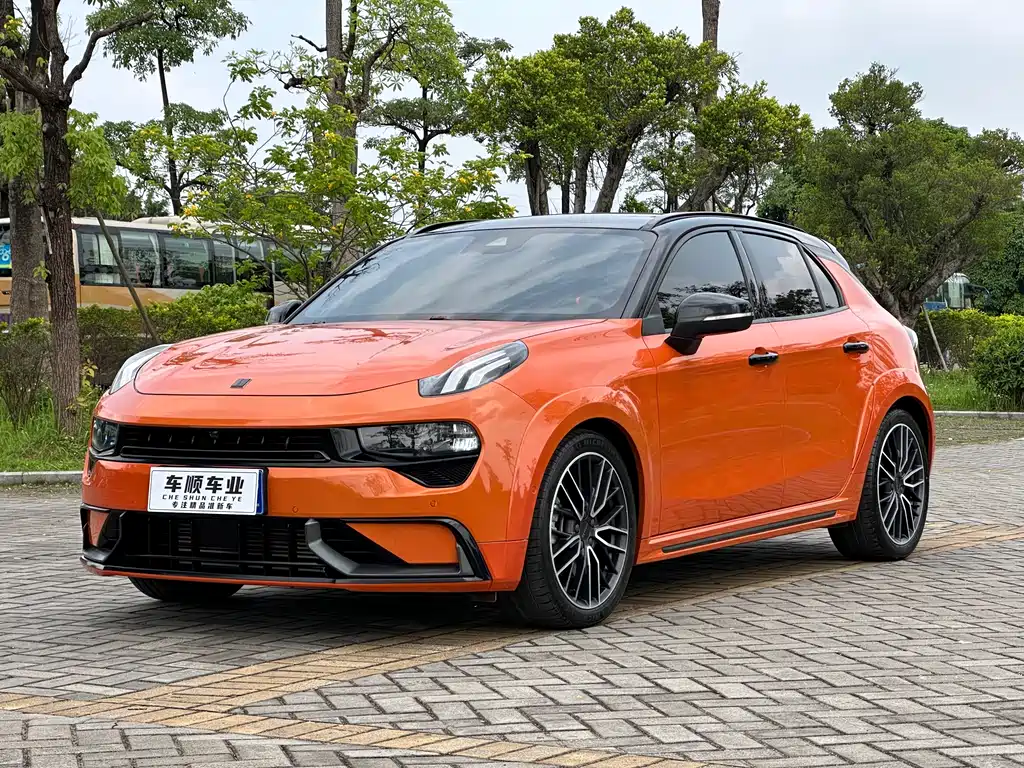 Lynk & Co 02 Хэтчбек 2021 года, 2.0TD Halo Управляемость Kit версия 39000 km 2022