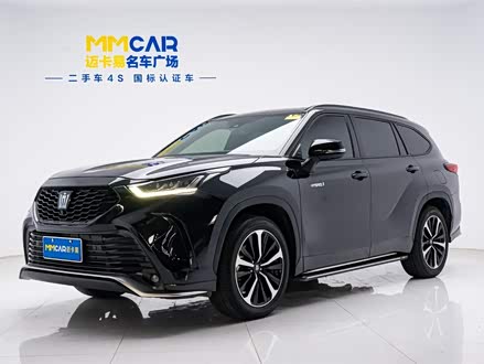 皇冠陆放 2021款 2.5L HEV四驱尊贵版