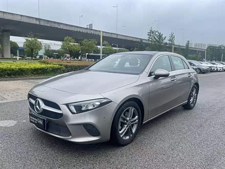 奔驰A级进口 2019款 A 200 动感型
