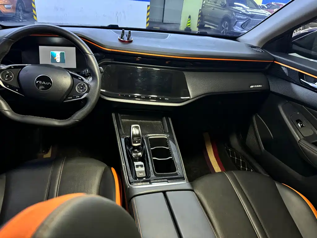 DONGFENG YI HYUN MAX