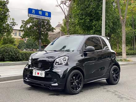 smart fortwo 2019款 0.9T 66千瓦硬顶风擎版 国VI