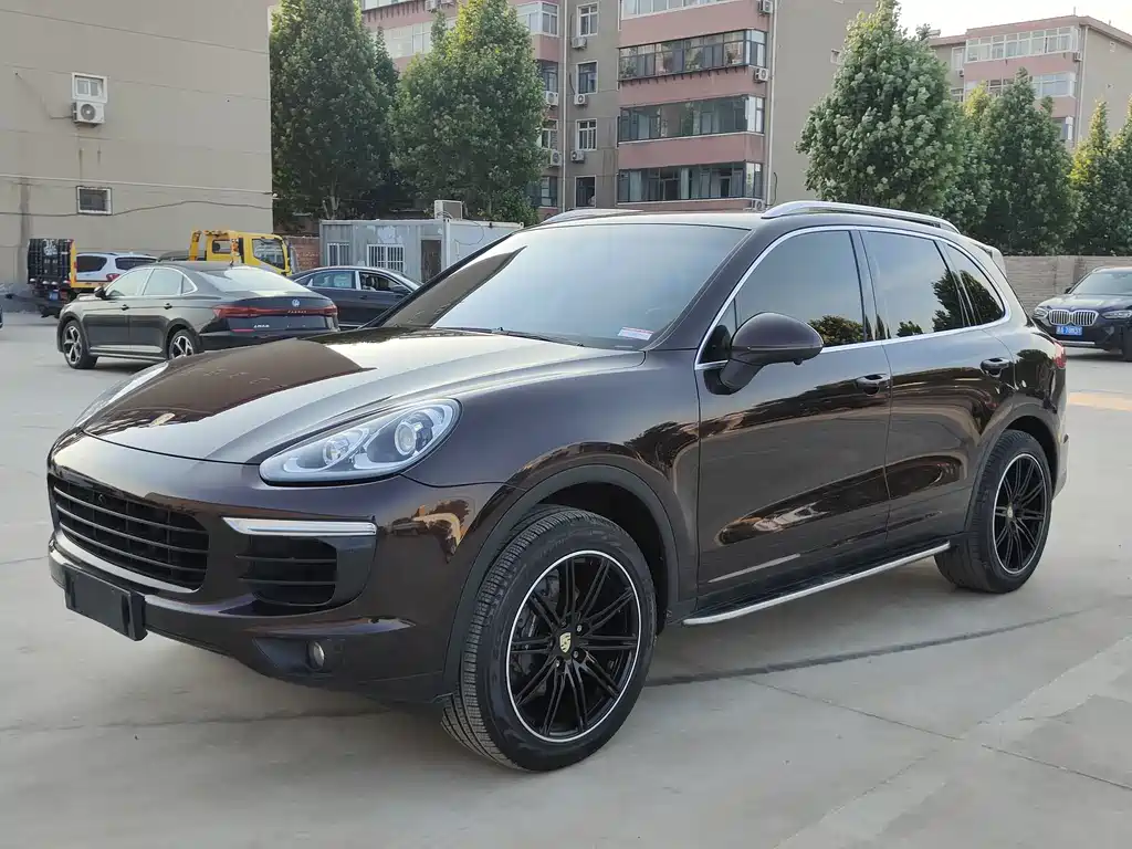 Porsche Cayenne 2016