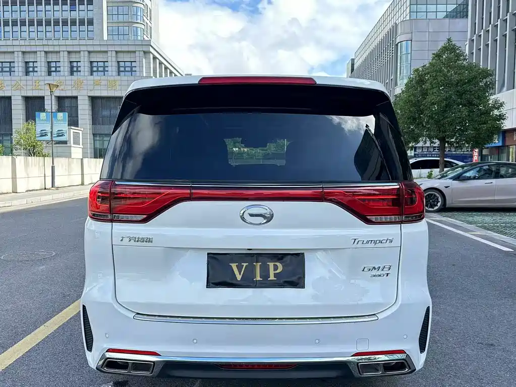GAC TRUMPCHI M8