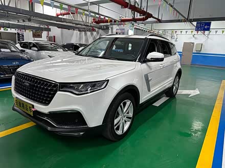众泰T700 2017款 1.8T 双离合尊享型