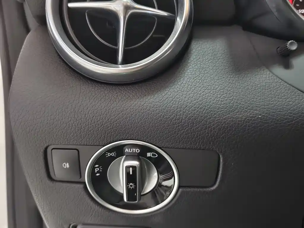 Mercedes-Benz SLC SLC 200 Dynamic Type, фото 8