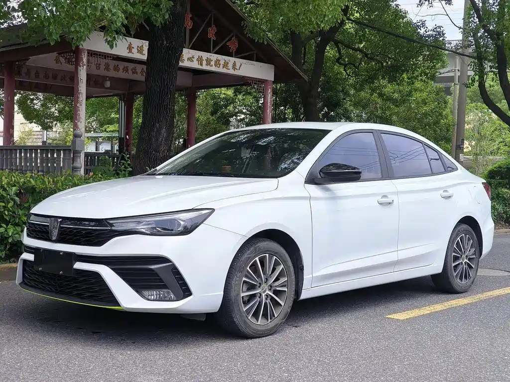 ROEWE  I5