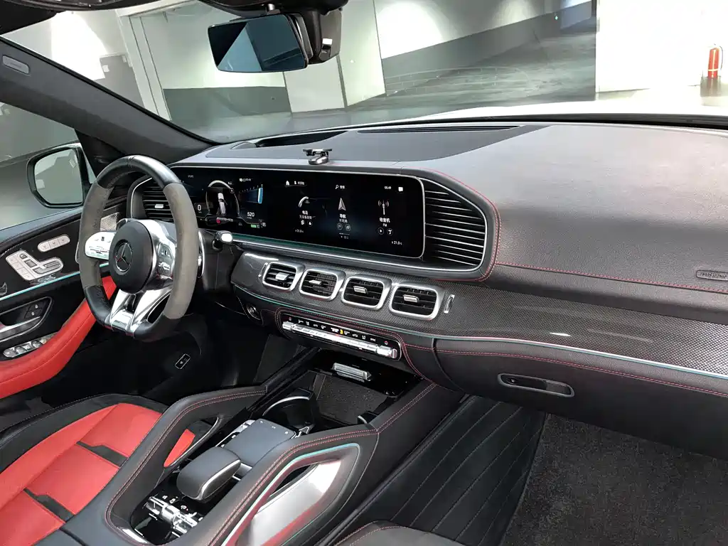 MERCEDES-BENZ GLE AMG