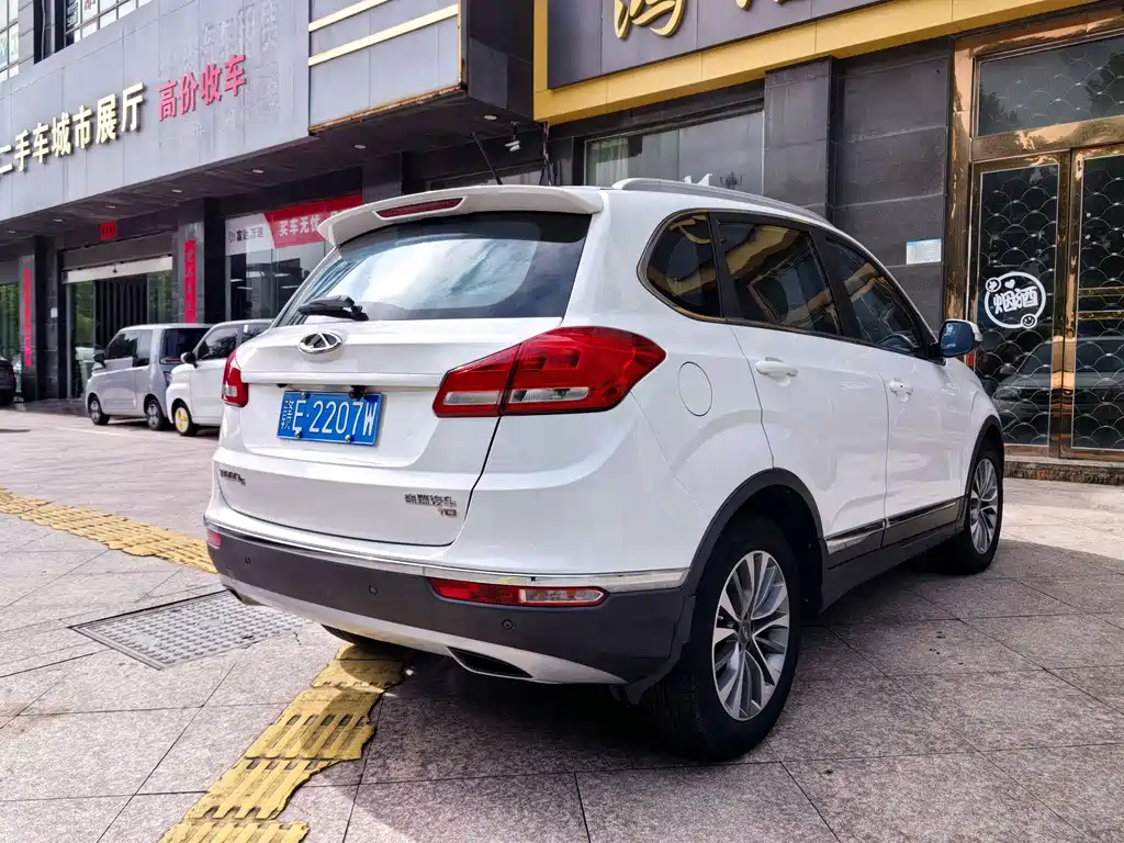 CHERY TIGGO 5