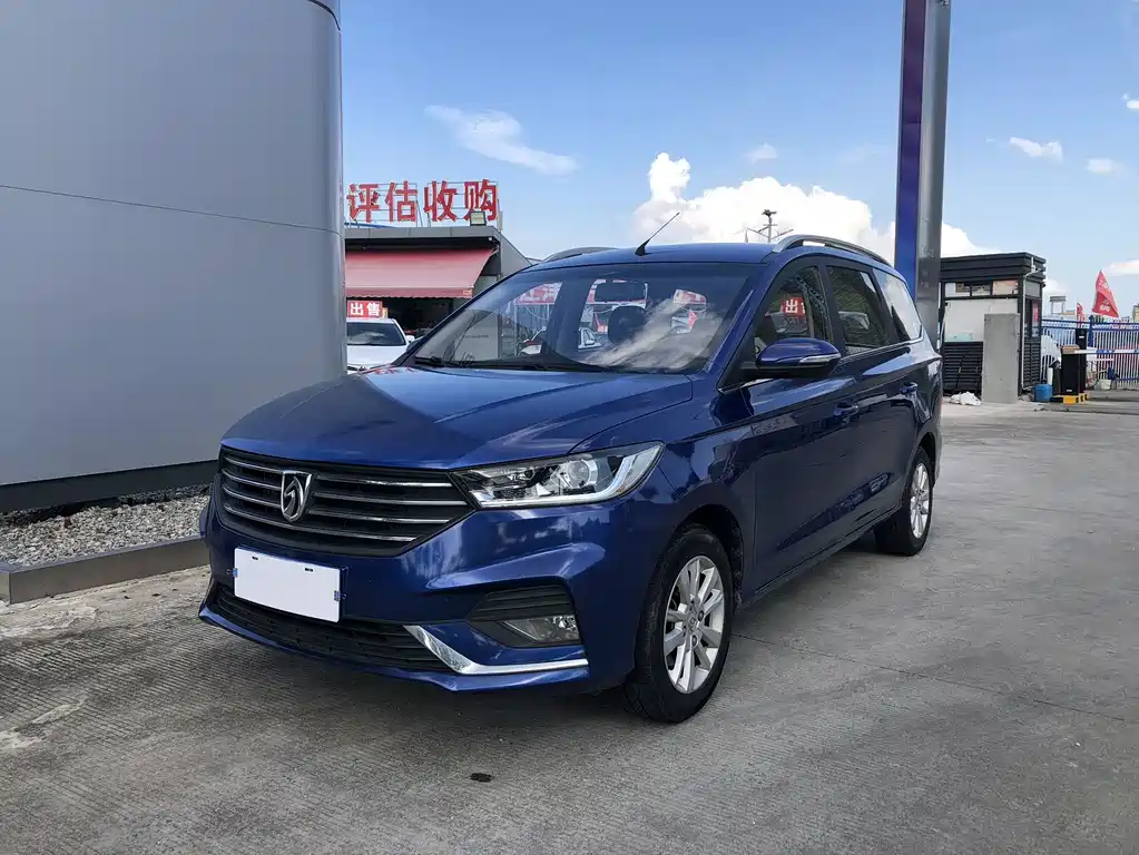 BAOJUN 360
