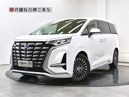 腾势D9 2022款 DM-i 970 四驱旗舰型