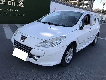 标致307 2012款 两厢 1.6L 手动豪华版