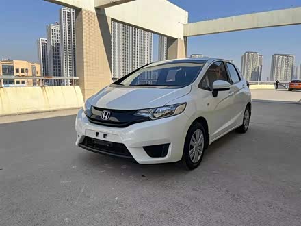 飞度 2016款 1.5L LXS CVT舒适天窗版