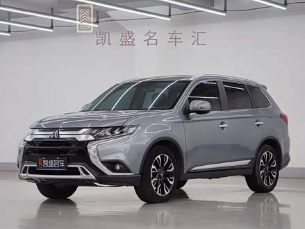 欧蓝德 2019款 2.4L 四驱致享版 5座 国V