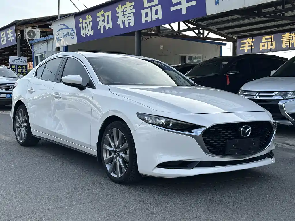 MAZDA 3 ANGKESAILA