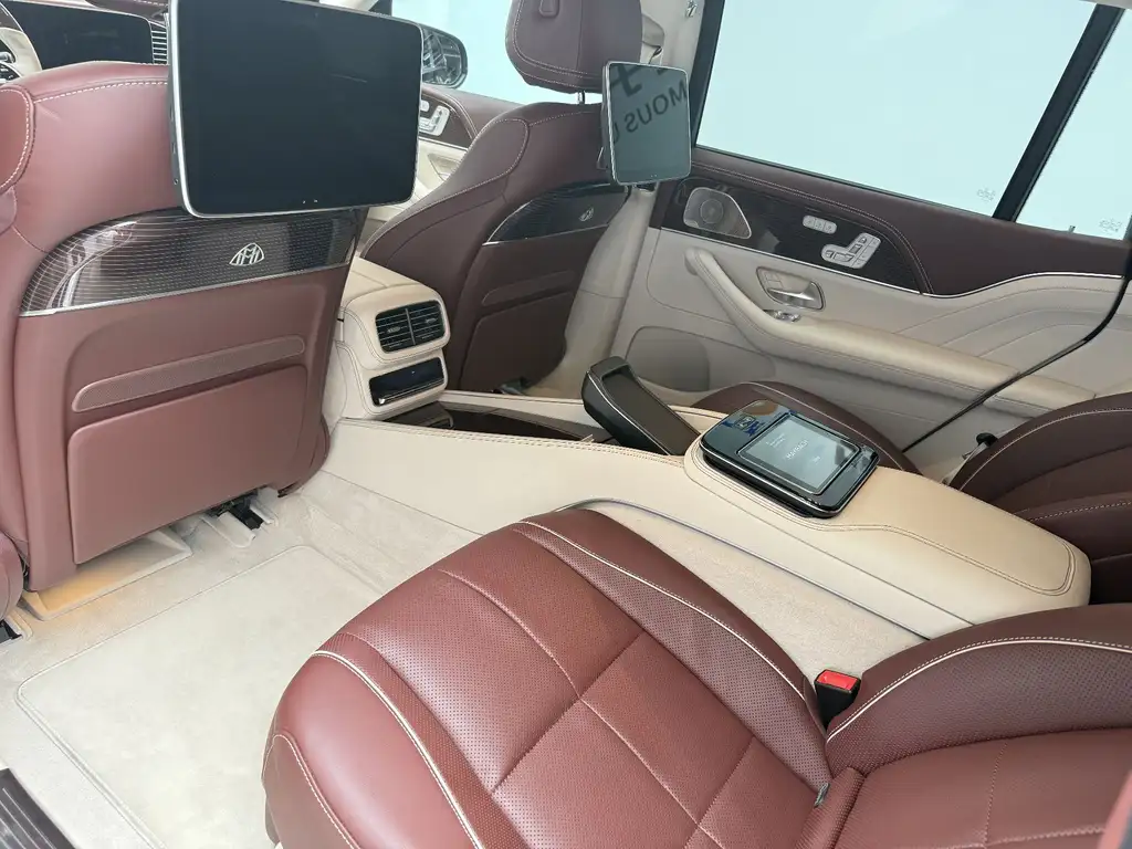 MERCEDES-BENZ MAYBACH GLS