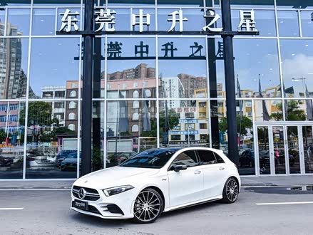 奔驰A级AMG(进口) 2023款 AMG A 35 4MATIC