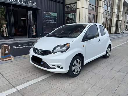 比亚迪F0 2015款 1.0L AMT 铉酷型