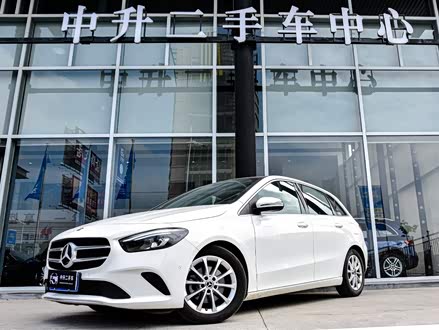 奔驰B级 2021款 B 200 时尚型