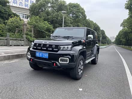北京BJ40 2018款 PLUS 2.3T 自动四驱旗舰版 国V