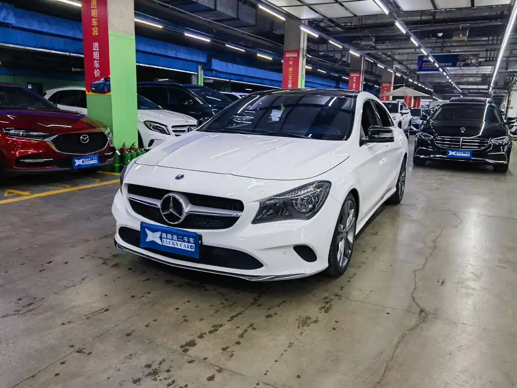 MERCEDES-BENZ  CLA